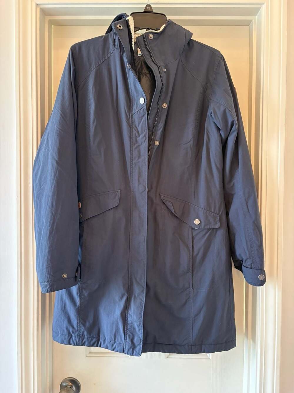Columbia Women’s Navy Blue Sherpa-Lined Hooded Parka Jacket Size M